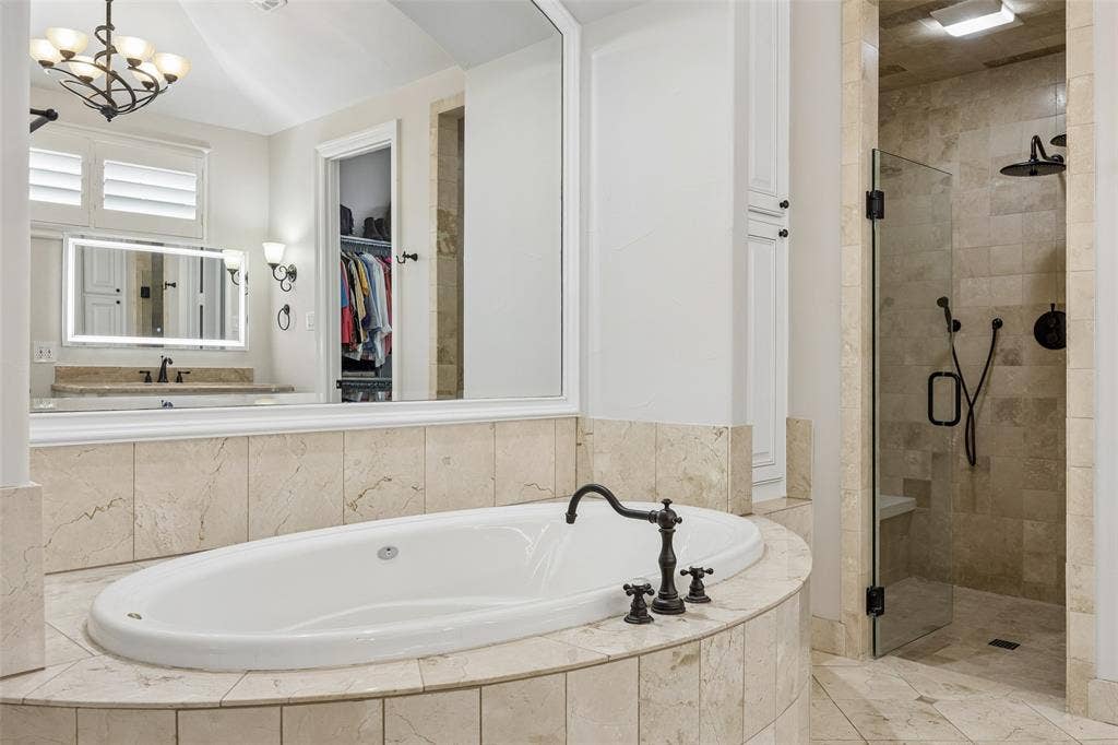 6130 Lavendale Avenue, Dallas, TX 75230 6130 Lavendale Avenue, Dallas, TX 75230