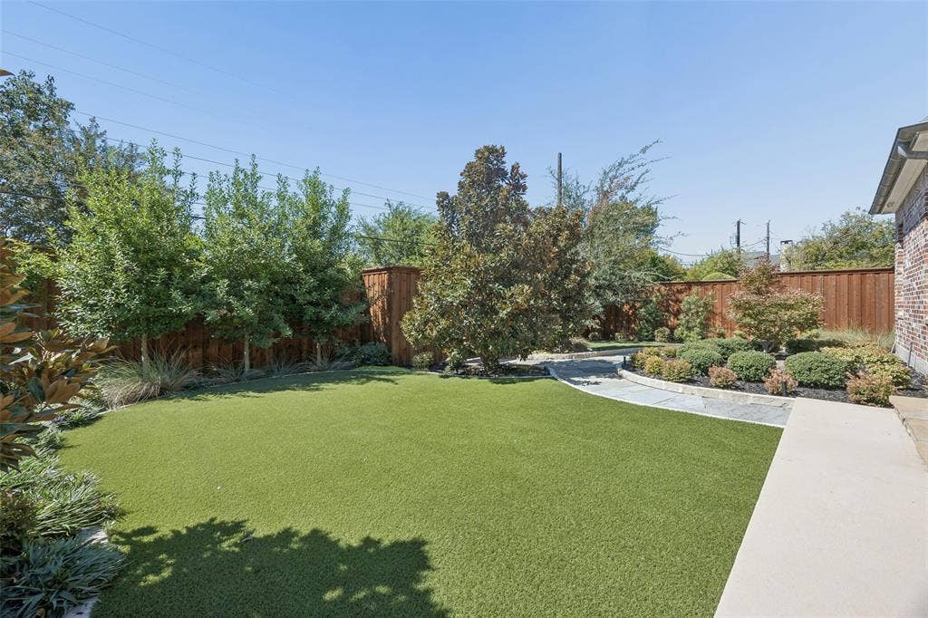 6130 Lavendale Avenue, Dallas, TX 75230 6130 Lavendale Avenue, Dallas, TX 75230