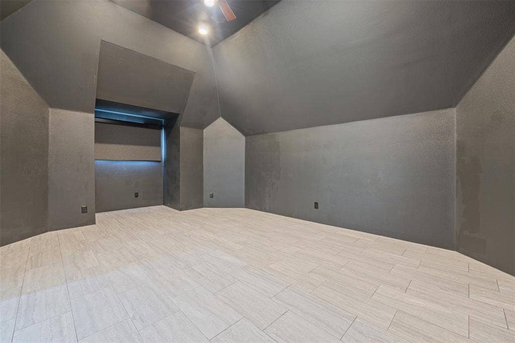 6130 Lavendale Avenue, Dallas, TX 75230 6130 Lavendale Avenue, Dallas, TX 75230