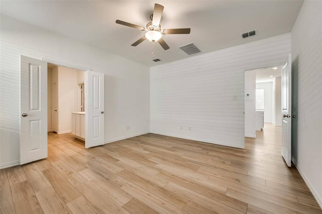 3009 Sovereignty Drive, Denton, TX 76207 3009 Sovereignty Drive, Denton, TX 76207