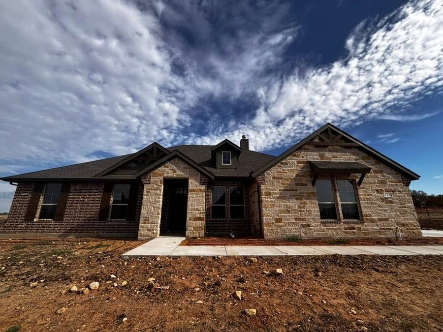 Property photo for 128 Pheasant Run Drive, New Fairview, TX