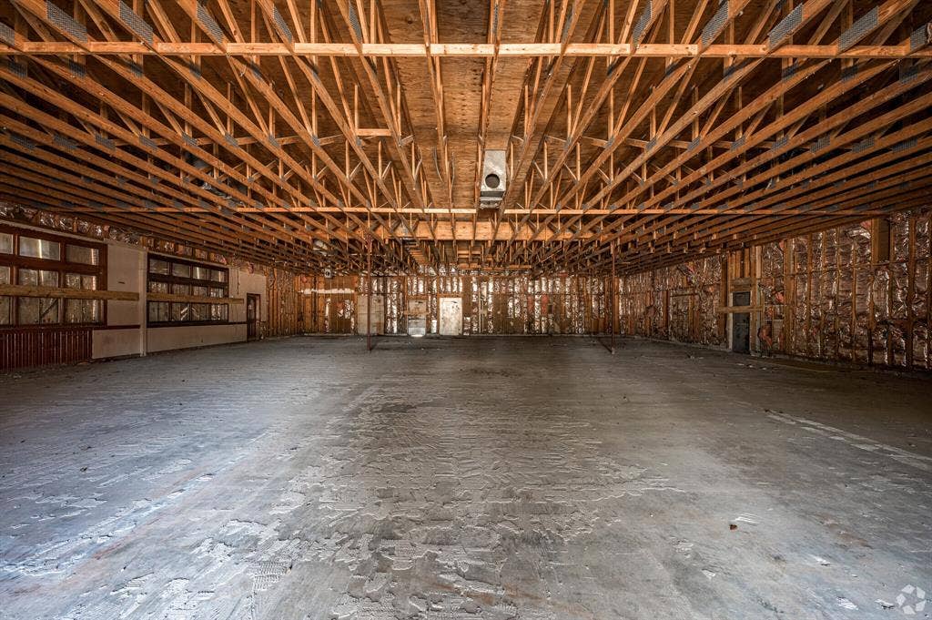 4460 Belt Line Road, Addison, TX 75001 Interior Shell Condition