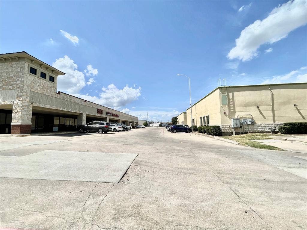12809 Audelia Road, Dallas, TX 75243 12809 Audelia Road, Dallas, TX 75243