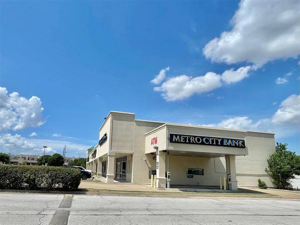 12809 Audelia Road, Dallas, TX 75243 12809 Audelia Road, Dallas, TX 75243