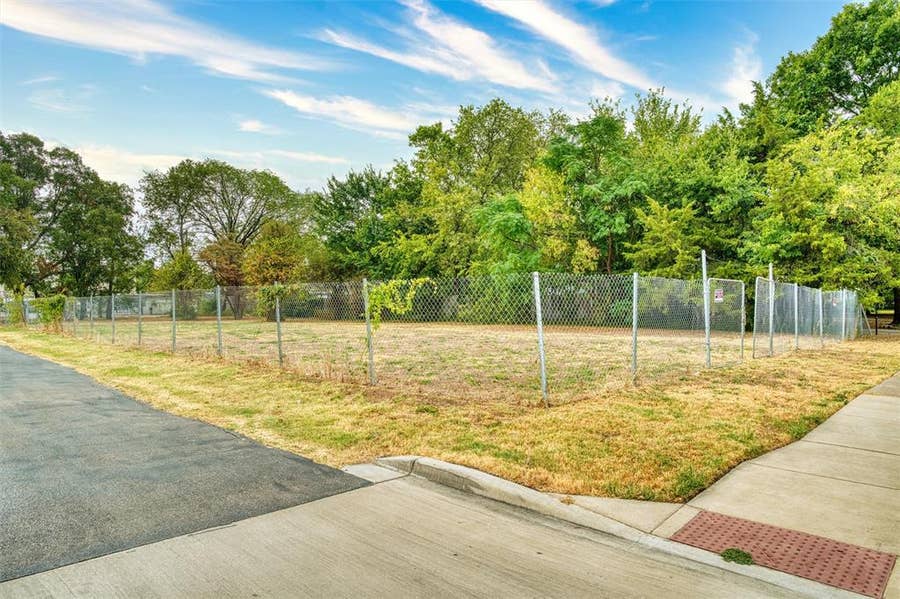 Property photo for 4932 Reiger Avenue, Dallas, TX