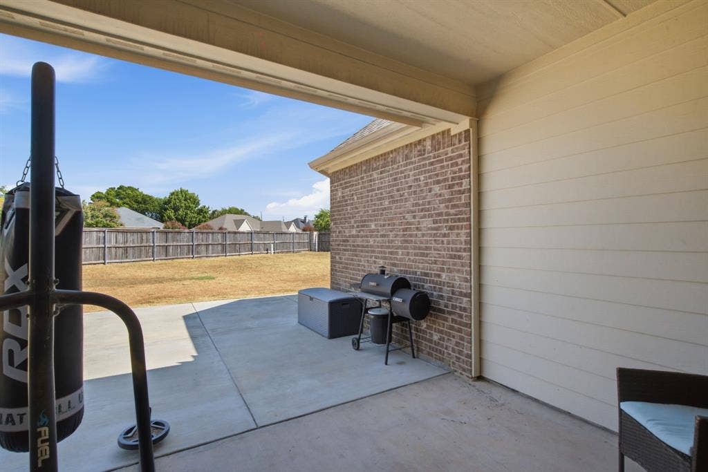 3112 White Horse Court, Granbury, TX 76049 LARGE & GRASSY