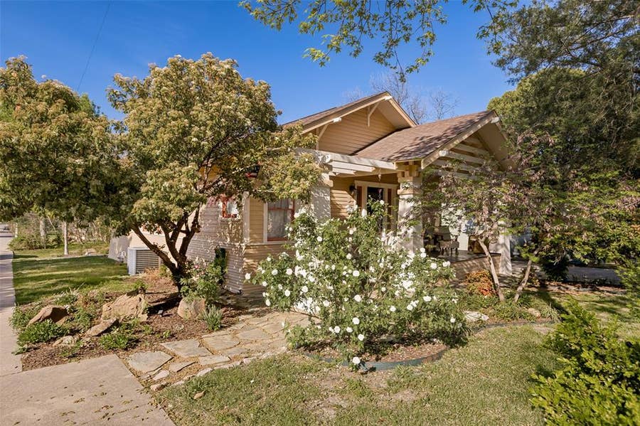 Property photo for 408 Heard Street, McKinney, TX