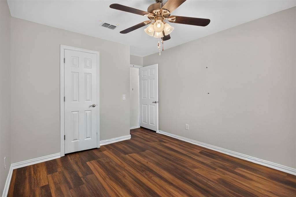 901 Willow Brook Drive, Allen, TX 75002 901 Willow Brook Drive, Allen, TX 75002