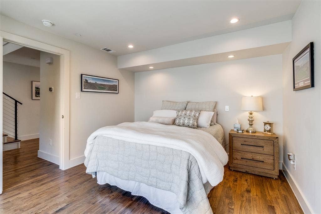 5907 Lindell Avenue, #A, Dallas, TX 75206 5907 Lindell Avenue, #A, Dallas, TX 75206