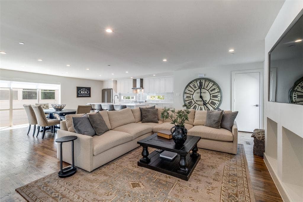 5907 Lindell Avenue, #A, Dallas, TX 75206 5907 Lindell Avenue, #A, Dallas, TX 75206