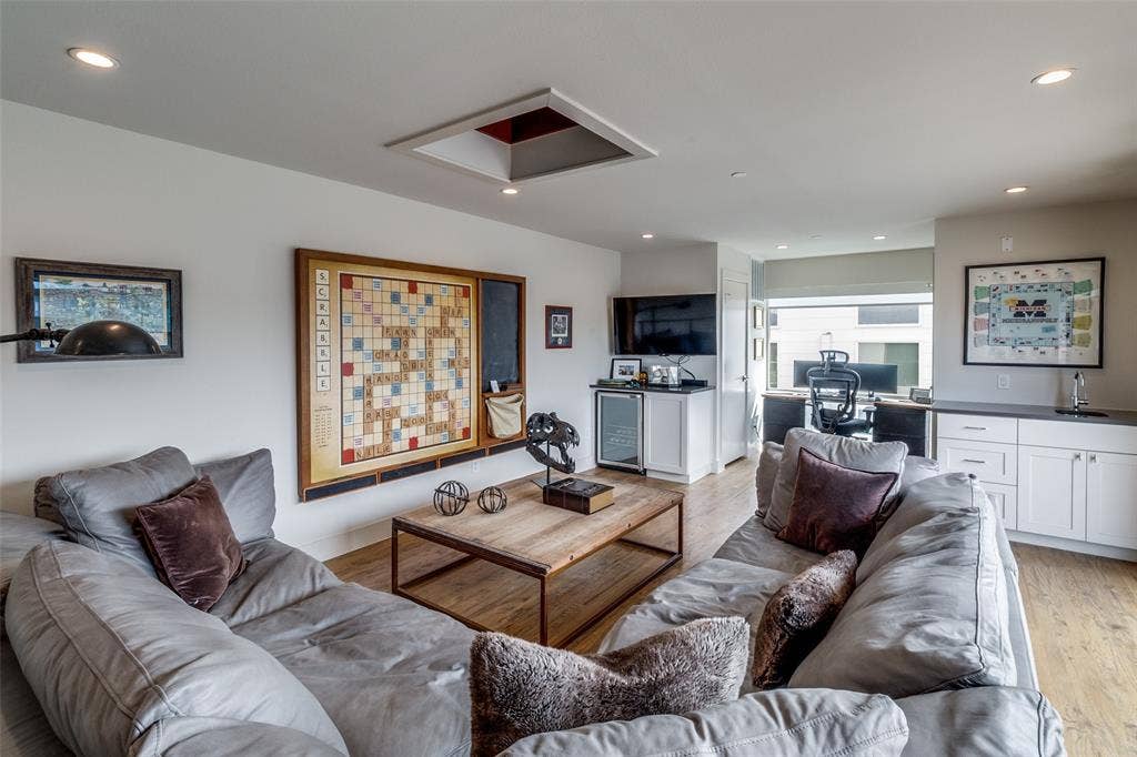5907 Lindell Avenue, #A, Dallas, TX 75206 5907 Lindell Avenue, #A, Dallas, TX 75206