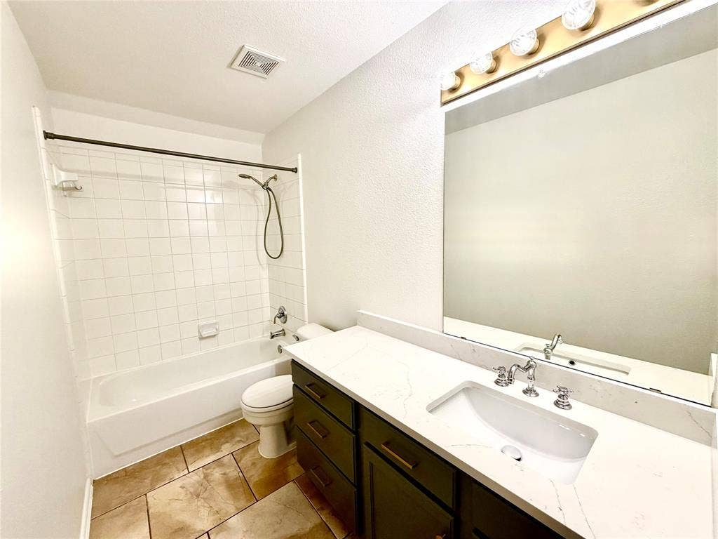 1584 Meadowview, Corinth, TX 76210