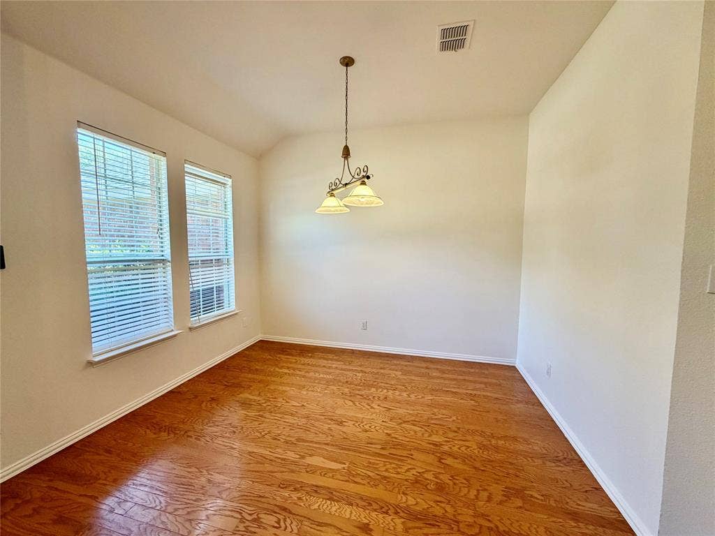 1584 Meadowview, Corinth, TX 76210