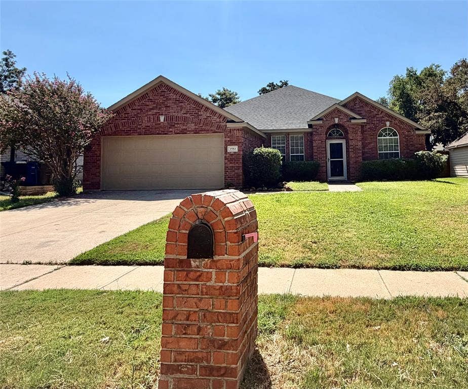 1584 Meadowview, Corinth, TX 76210