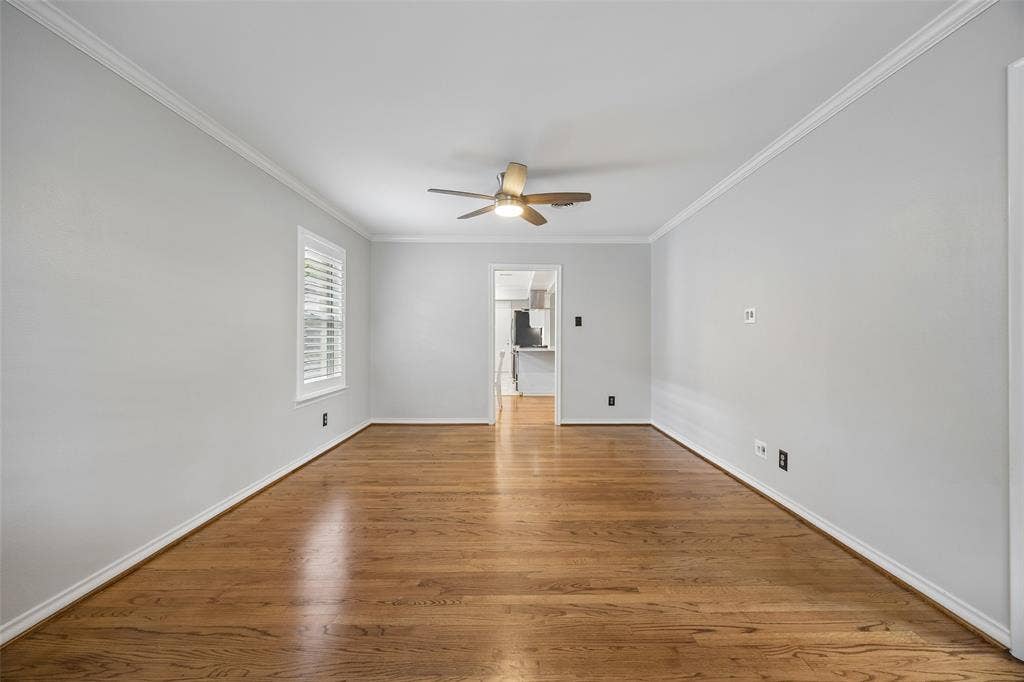 10619 Longmeadow Drive, Dallas, TX 75238 10619 Longmeadow Drive, Dallas, TX 75238