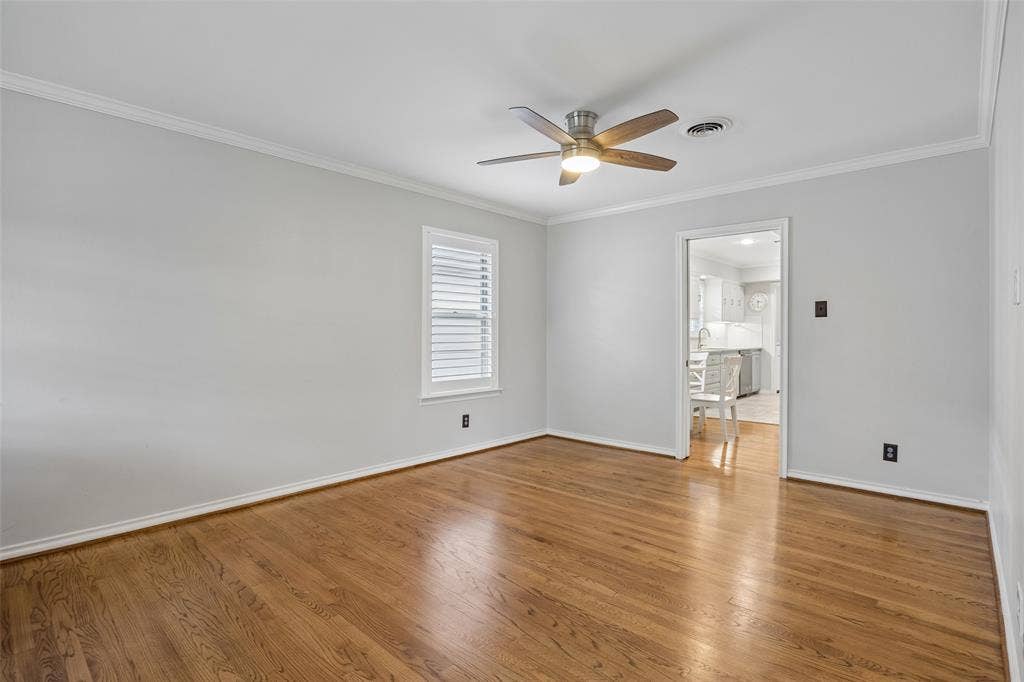 10619 Longmeadow Drive, Dallas, TX 75238 10619 Longmeadow Drive, Dallas, TX 75238