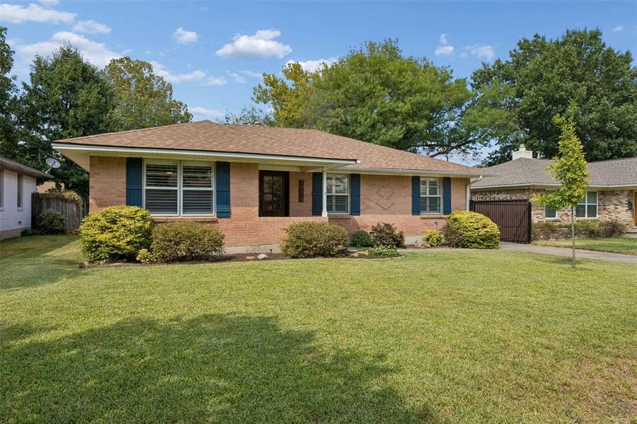 Property photo for 10619 Longmeadow Drive, Dallas, TX