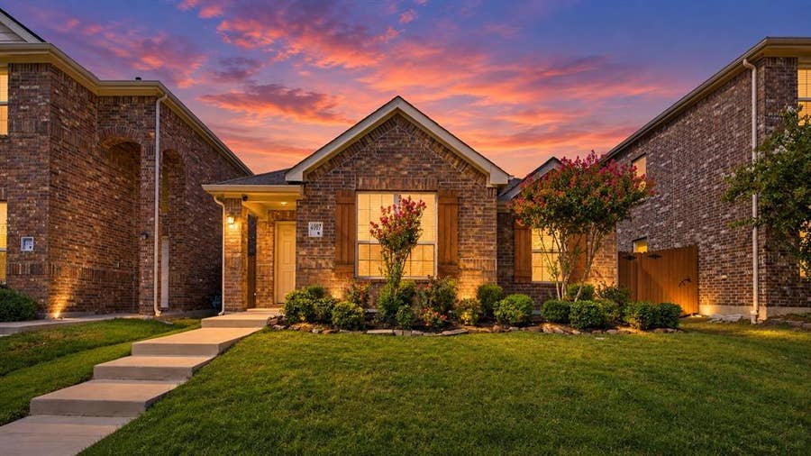 Property photo for 4007 Springfield Lane, Heartland, TX