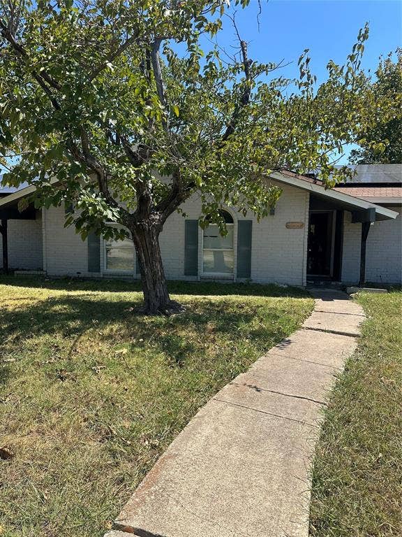 Property photo for 3614 Skyline Drive, Rowlett, TX