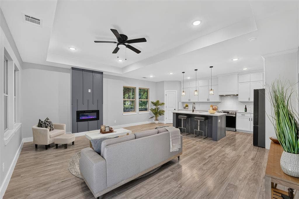 219 E Beachwood Loop, Trinidad, TX 75163 219 E Beachwood Loop, Trinidad, TX 75163