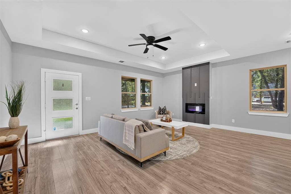 219 E Beachwood Loop, Trinidad, TX 75163 219 E Beachwood Loop, Trinidad, TX 75163
