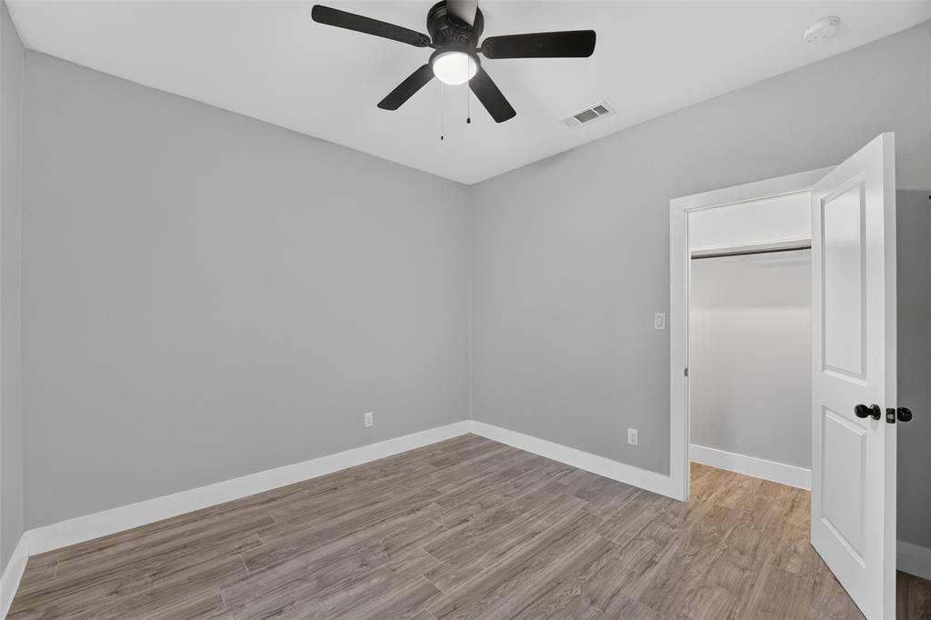 219 E Beachwood Loop, Trinidad, TX 75163 Bedroom 3