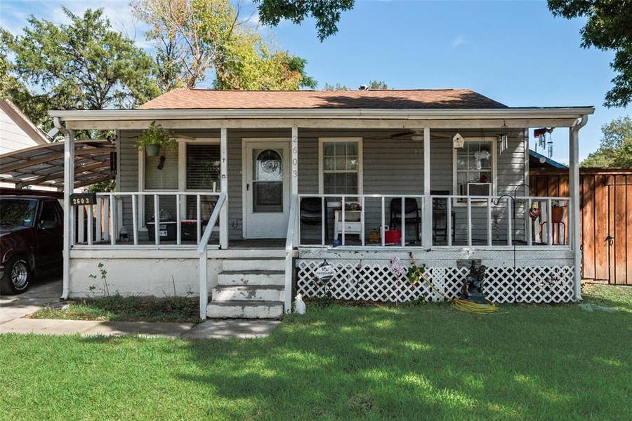 Property photo for 2603 Searcy Drive, Dallas, TX