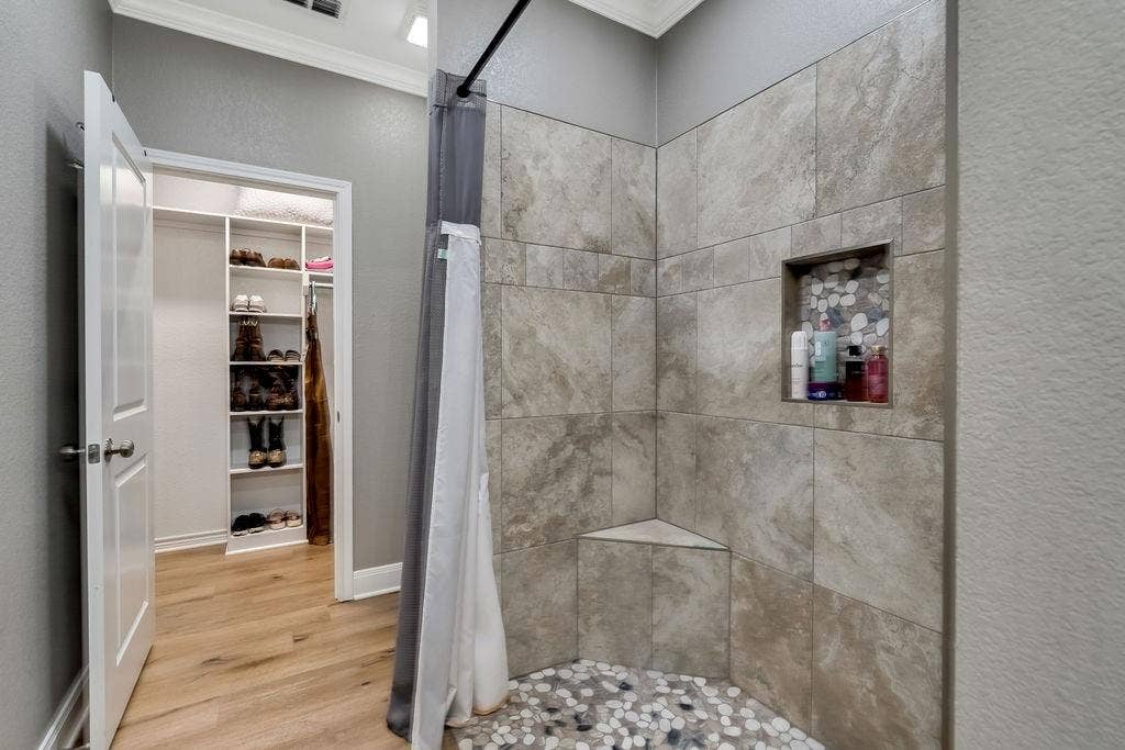 204 Bradford Avenue, Arp, TX 75750 204 Bradford Avenue, Arp, TX 75750