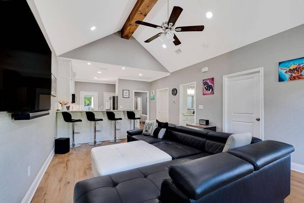 204 Bradford Avenue, Arp, TX 75750 204 Bradford Avenue, Arp, TX 75750