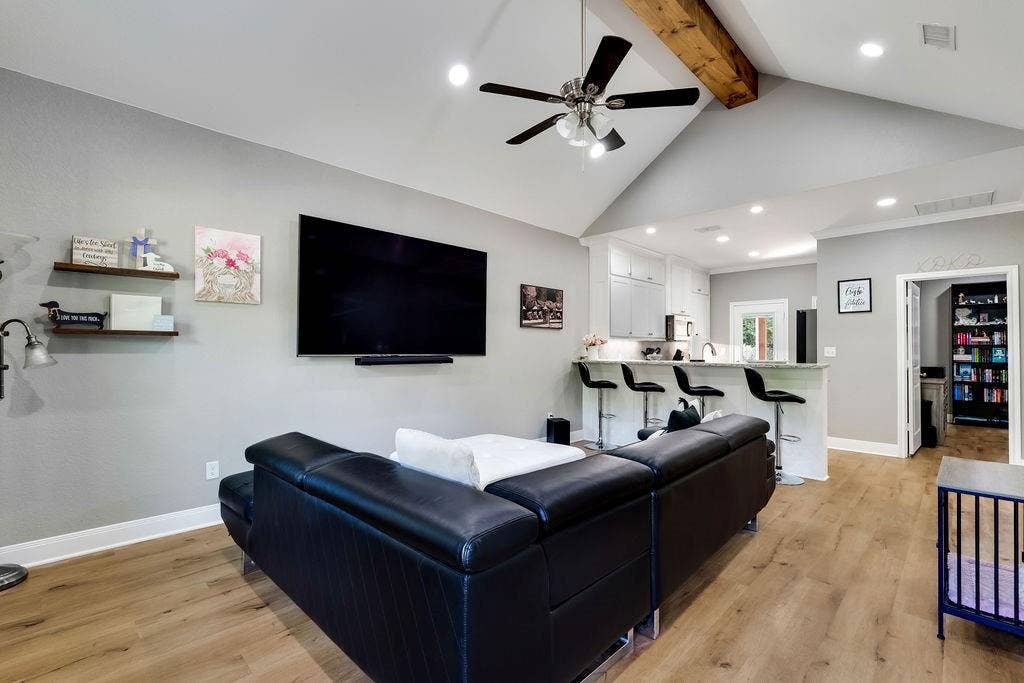 204 Bradford Avenue, Arp, TX 75750 204 Bradford Avenue, Arp, TX 75750