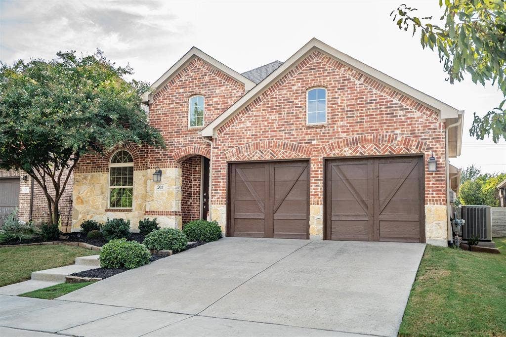 201 Lilypad Bend, Argyle, TX 76226