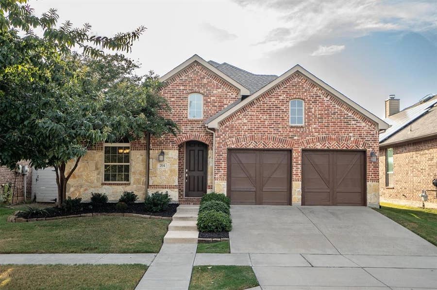 Property photo for 201 Lilypad Bend, Argyle, TX
