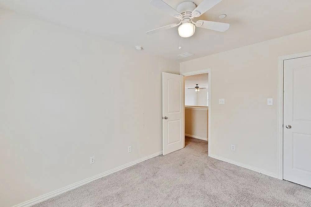 7913 Hannah Street, Plano, TX 75025