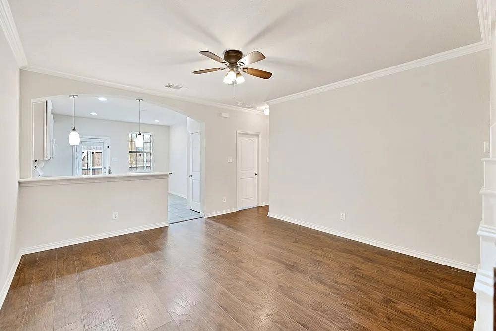 7913 Hannah Street, Plano, TX 75025