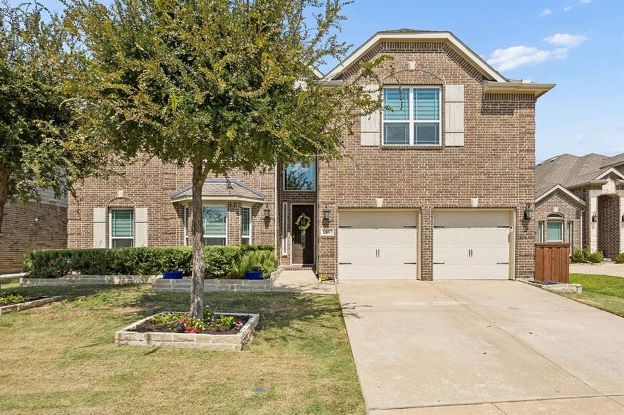 Property photo for 1301 Baynes Drive, McKinney, TX