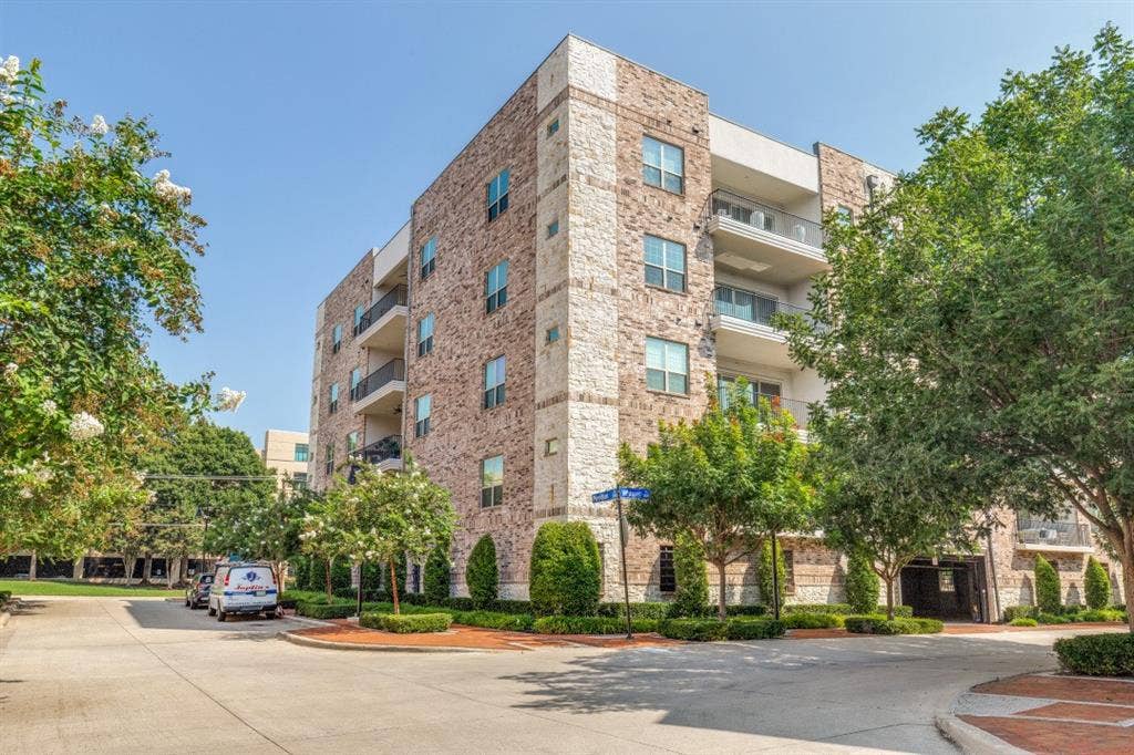 15875 Spectrum Drive, #4105, Addison, TX 75001 15875 Spectrum Drive, #4105, Addison, TX 75001