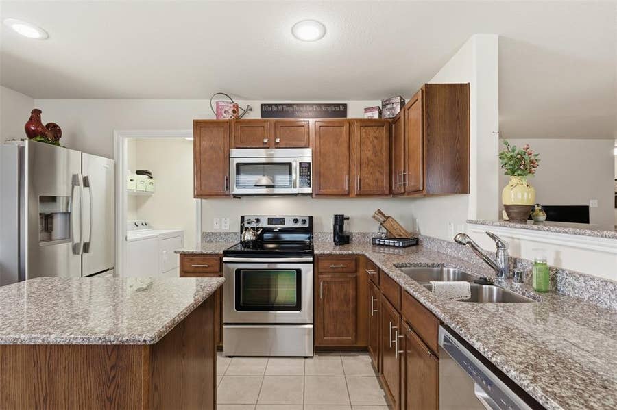 Property photo for 1417 Lone Pine Drive, Little Elm, TX