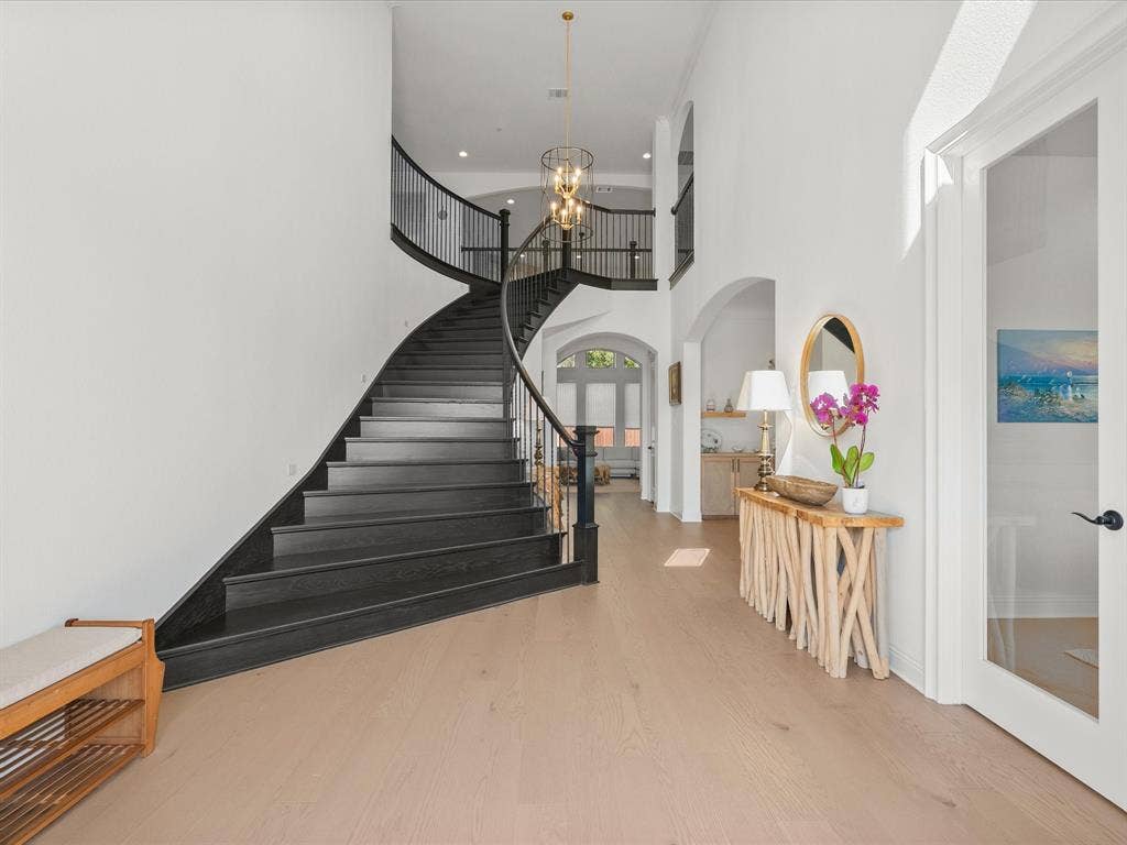 1020 Williams Lane, Copper Canyon, TX 75077 BEAUTIFUL ENTRY WAY WITH GORGOUES HARDWOOD STAIRCASE