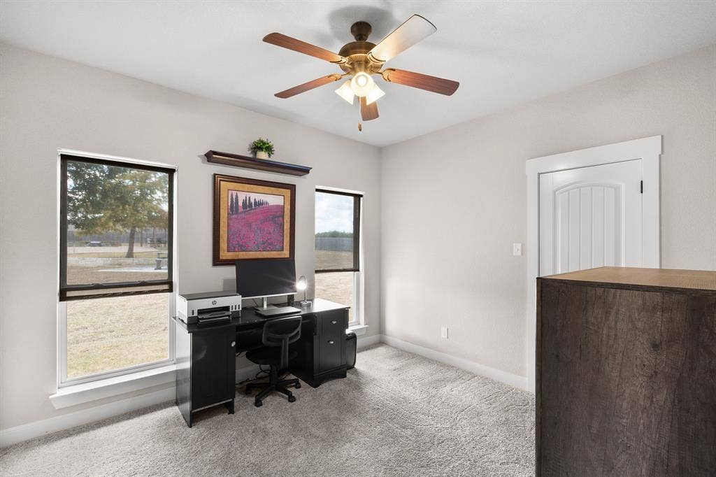 202 Camino Del Rancho, Lorena, TX 76655