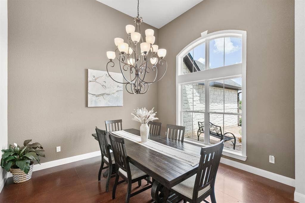 202 Camino Del Rancho, Lorena, TX 76655