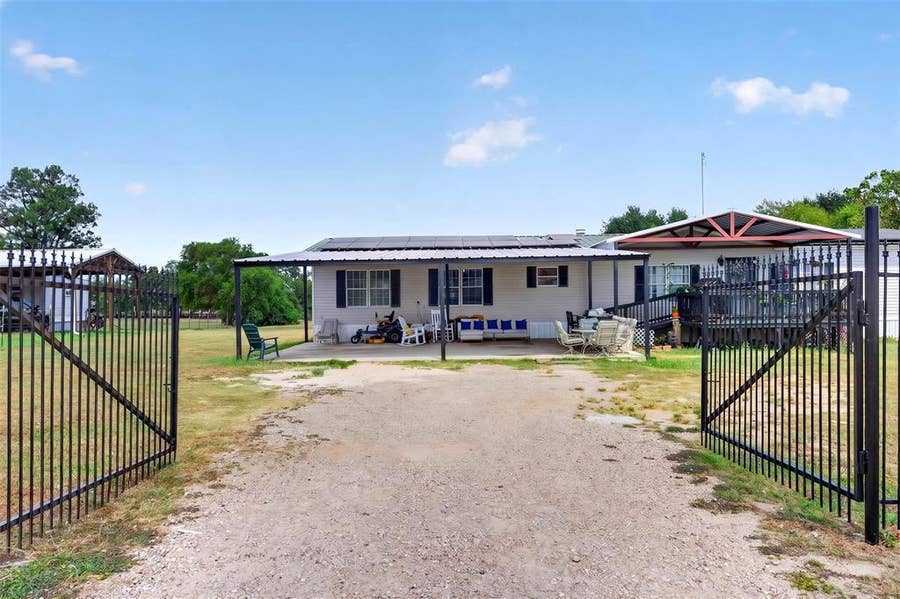 Property photo for 38 county road 2299, Sulphur Springs, TX