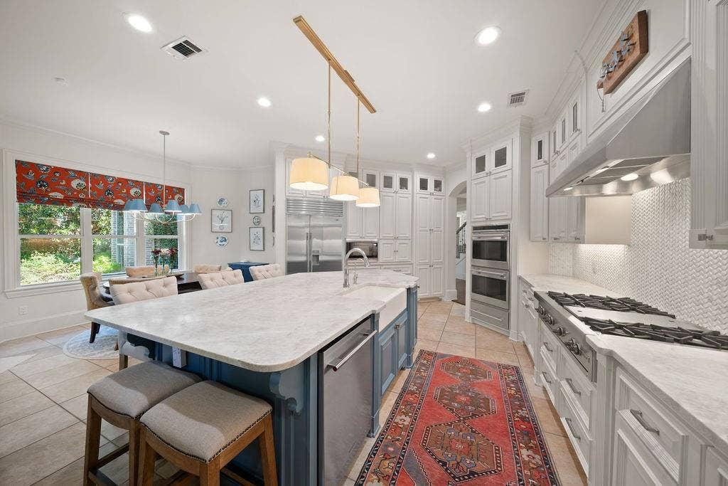 1950 Stonehill Drive, Tyler, TX 75703 1950 Stonehill Drive, Tyler, TX 75703