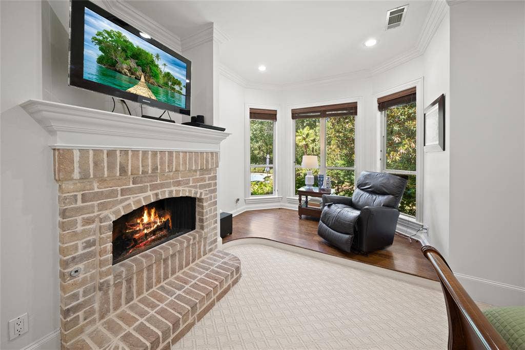 1950 Stonehill Drive, Tyler, TX 75703 1950 Stonehill Drive, Tyler, TX 75703