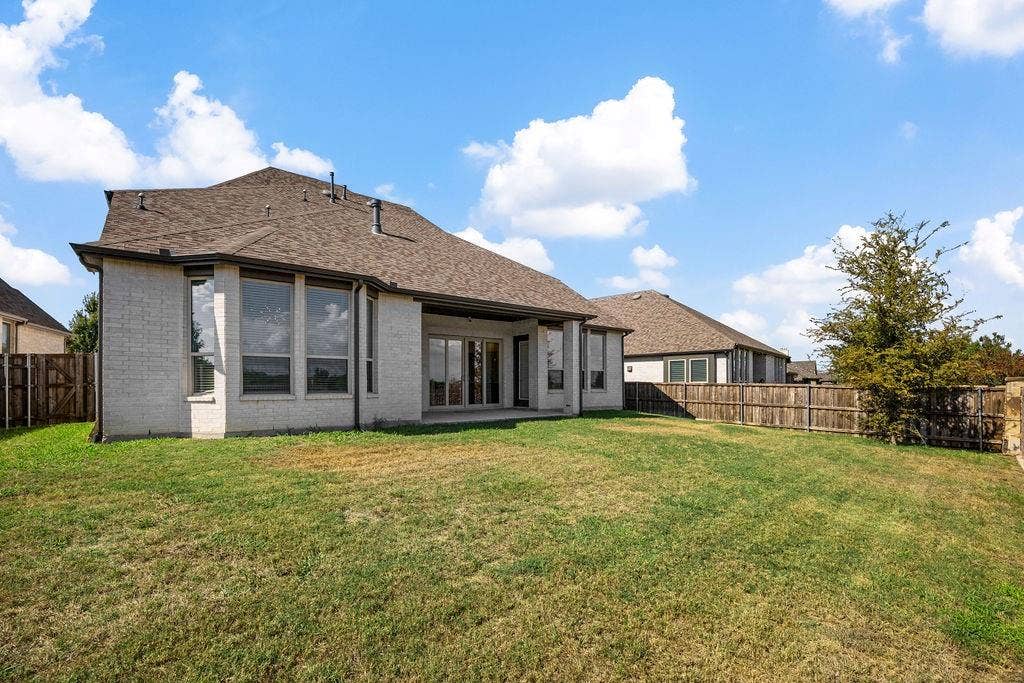 2717 Oak Blossom Drive, McKinney, TX 75071