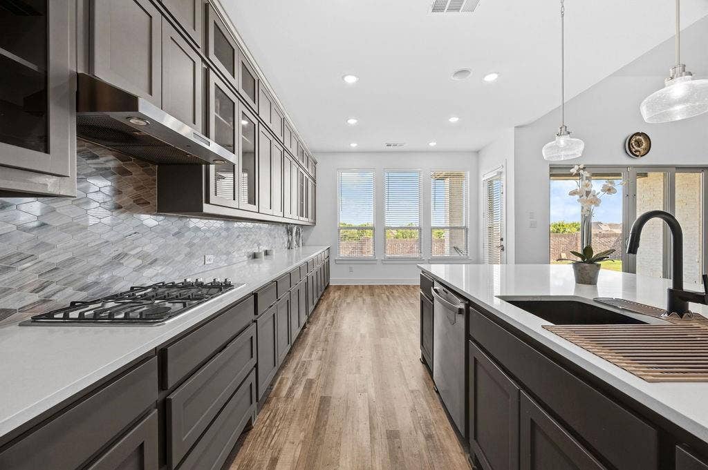 2717 Oak Blossom Drive, McKinney, TX 75071
