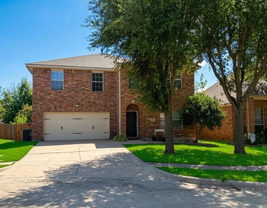 Property photo for 12012 Ringtail Drive, Fort Worth, TX