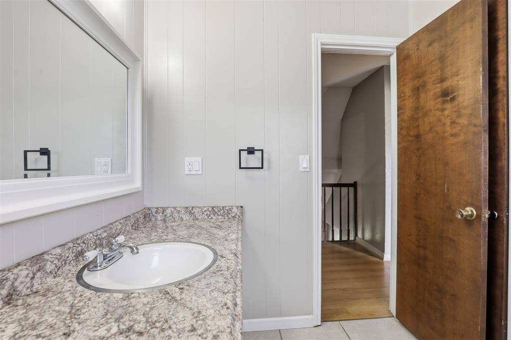 4298 Knob Road, Springtown, TX 76082 4298 Knob Road, Springtown, TX 76082