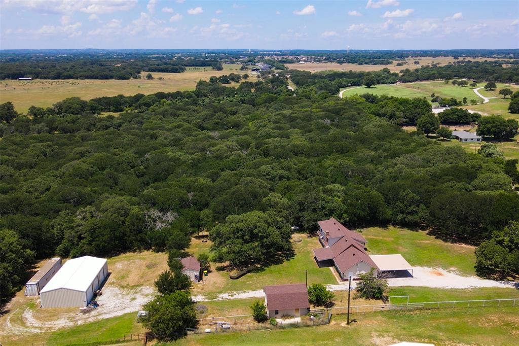 4298 Knob Road, Springtown, TX 76082 4298 Knob Road, Springtown, TX 76082