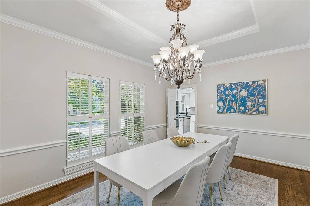 9631 Hilldale Drive, Dallas, TX 75231 9631 Hilldale Drive, Dallas, TX 75231