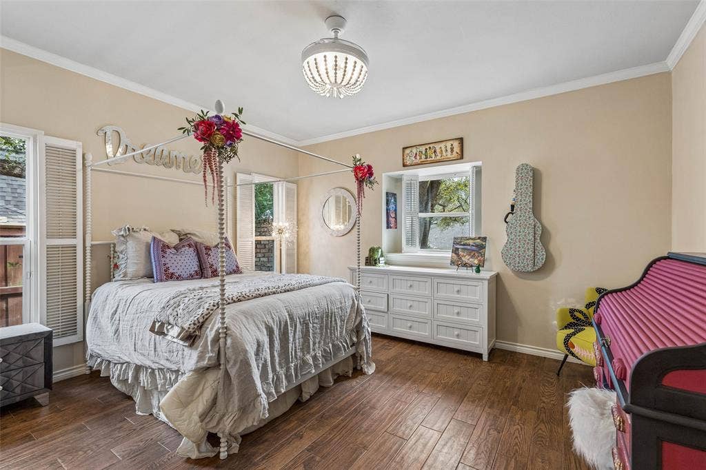 9631 Hilldale Drive, Dallas, TX 75231 9631 Hilldale Drive, Dallas, TX 75231